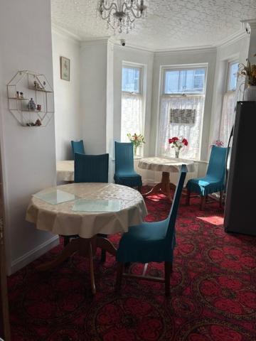 Holland House Hotel Great Yarmouth Bagian luar foto